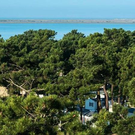 Camping La Palmyre Hotel Les Mathes Exterior photo